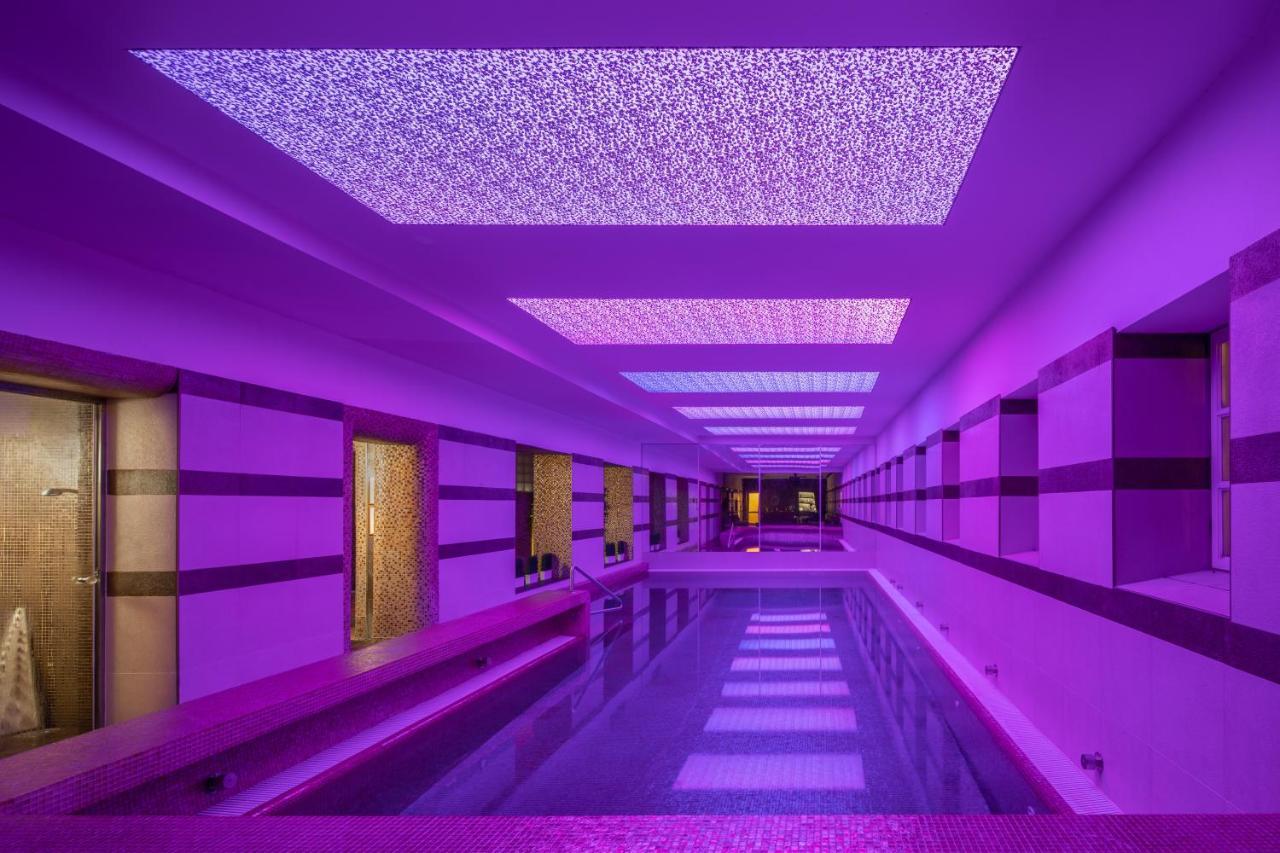 Hotel Kristaly Imperial Tata Ngoại thất bức ảnh